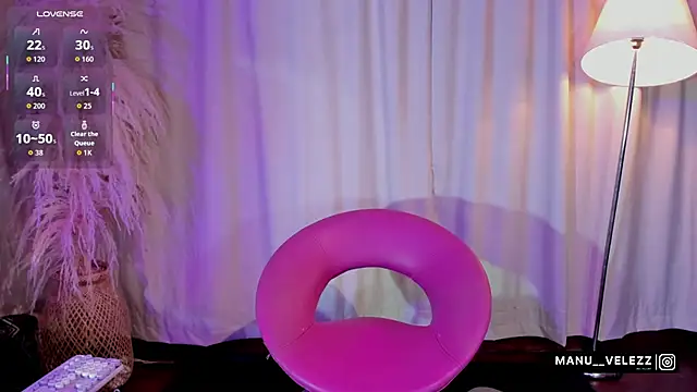 Manu Velez online show from April 15, 2026, 5:47 am