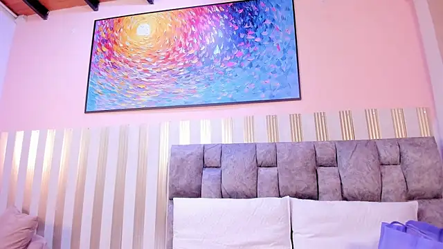 nova lane online show from April 8, 2026, 7:58 pm