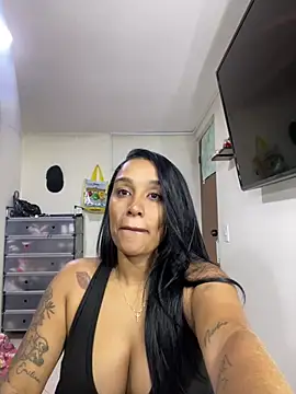 Snapshot of KatalinnaBrown chatting on July 2, 2026, 2:12 pm KatalinnaBrown online show from July 2, 2026, 2:12 pm