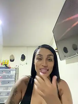 Snapshot of KatalinnaBrown chatting on July 11, 2026, 11:50 pm KatalinnaBrown online show from July 11, 2026, 11:50 pm