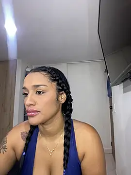 Snapshot of KatalinnaBrown chatting on July 23, 2026, 2:48 pm KatalinnaBrown online show from July 23, 2026, 2:48 pm