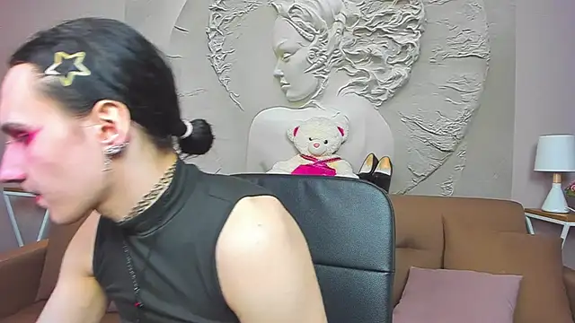 Snapshot of FillDammon chatting on January 19, 2025, 10:06 am FillDammon online show from January 19, 2025, 10:06 am