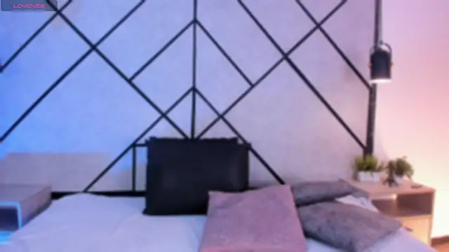 marie miller  online show from October 4, 2025, 12:14 pm