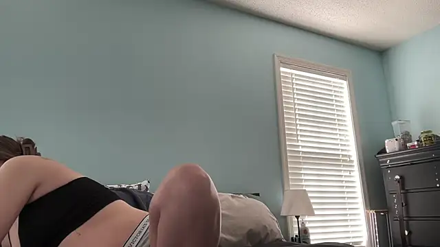 Maxinebabyyy online show from November 18, 2025, 3:16 pm