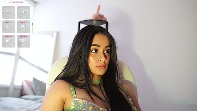 abigail adamss online show from April 11, 2026, 6:01 pm