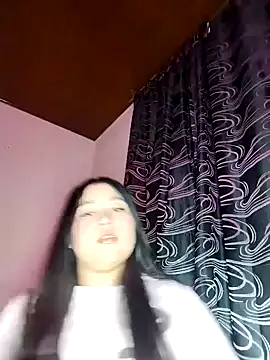 Snapshot of sharyl_24 chatting on February 14, 2025, 12:51 am sharyl 24 online show from February 14, 2025, 12:51 am