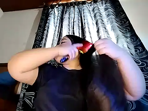 Snapshot of sharyl_24 chatting on October 10, 2025, 6:51 pm sharyl 24 online show from October 10, 2025, 6:51 pm