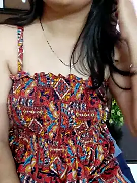 Snapshot of santurmom chatting on February 20, 2025, 8:25 pm santurmom online show from February 20, 2025, 8:25 pm