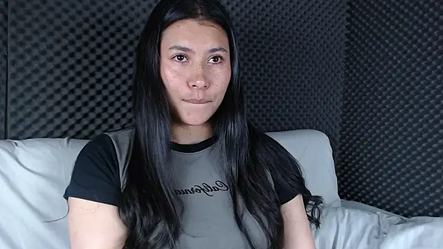 Snapshot of _joy_yva chatting on February 27, 2026, 10:43 pm joy yva online show from February 27, 2026, 10:43 pm