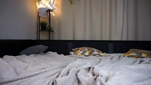 Snapshot of AlthenaBramblett chatting on December 8, 2024, 7:22 pm AlthenaBramblett online show from December 8, 2024, 7:22 pm