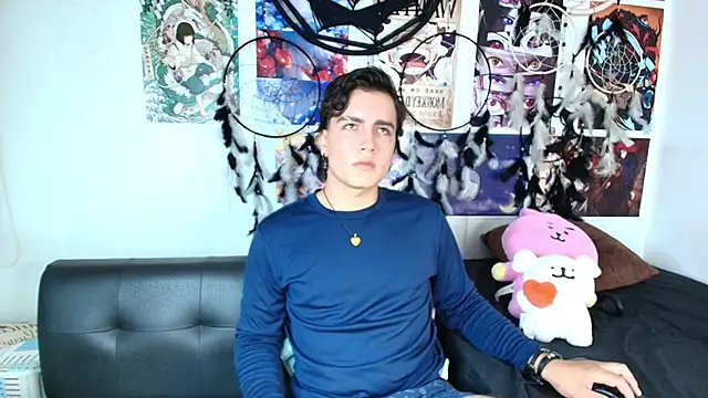 lukashollow  online show from October 11, 2025, 2:11 am