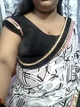 Cute payal0 online show from May 2, 2026, 6:35 pm