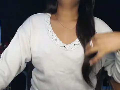 Snapshot of Wish_Queen chatting on February 18, 2025, 4:37 pm Wish Queen online show from February 18, 2025, 4:37 pm