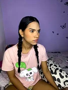 Snapshot of valeriah_7 chatting on December 3, 2024, 1:08 am valeriah 7 online show from December 3, 2024, 1:08 am