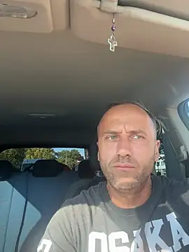 Lecatore80 online show from July 3, 2026, 4:13 pm
