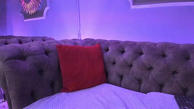 Snapshot of Lucy_Williiams chatting on December 9, 2024, 6:25 pm Lucy Williiams online show from December 9, 2024, 6:25 pm