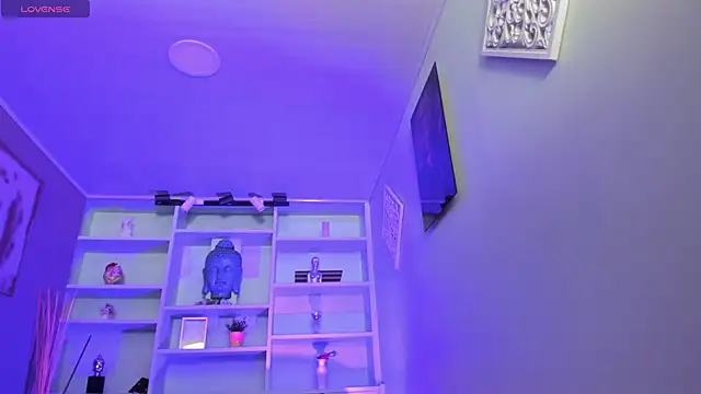 Snapshot of Lucy_Williiams chatting on February 24, 2025, 11:19 pm Lucy Williiams online show from February 24, 2025, 11:19 pm