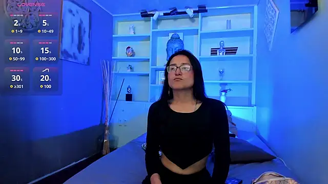 Snapshot of Lucy_Williiams chatting on February 27, 2025, 7:47 pm Lucy Williiams online show from February 27, 2025, 7:47 pm