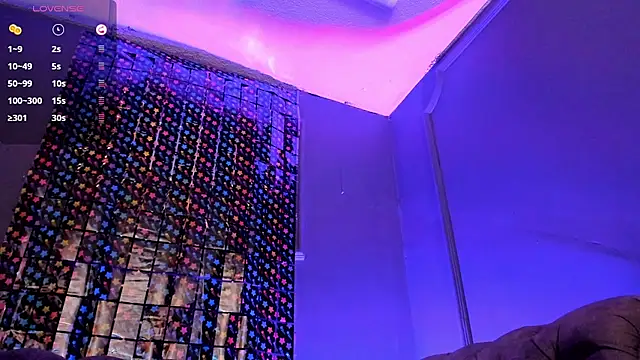 Snapshot of Lucy_Williiams chatting on March 1, 2025, 9:40 am Lucy Williiams online show from March 1, 2025, 9:40 am