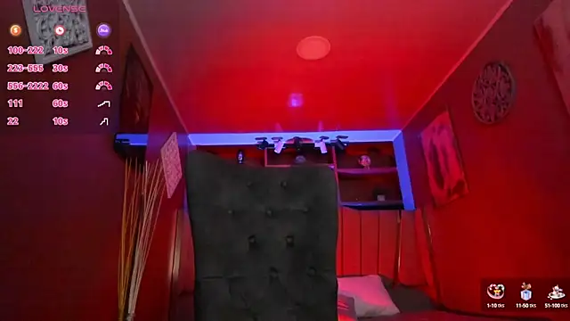 Snapshot of Lucy_Williiams chatting on September 22, 2025, 12:18 pm Lucy Williiams online show from September 22, 2025, 12:18 pm