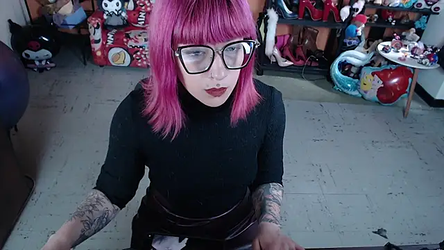 MissMiia2 online show from February 9, 2026, 6:56 pm