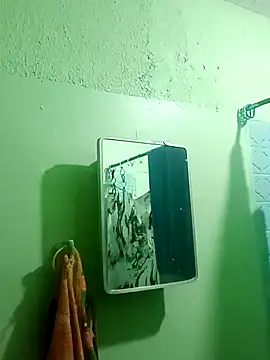 Snapshot of ohyoguirivay chatting on January 13, 2026, 2:28 am ohyoguirivay online show from January 13, 2026, 2:28 am