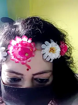 Snapshot of Raja_Ranii chatting on February 23, 2025, 7:11 am Raja Ranii online show from February 23, 2025, 7:11 am