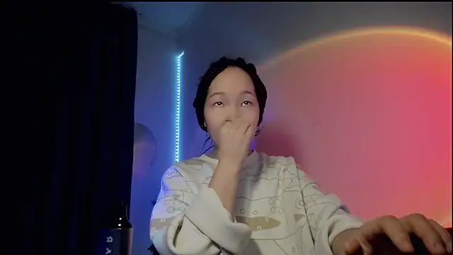 himeros goddess online show from February 13, 2025, 4:32 am