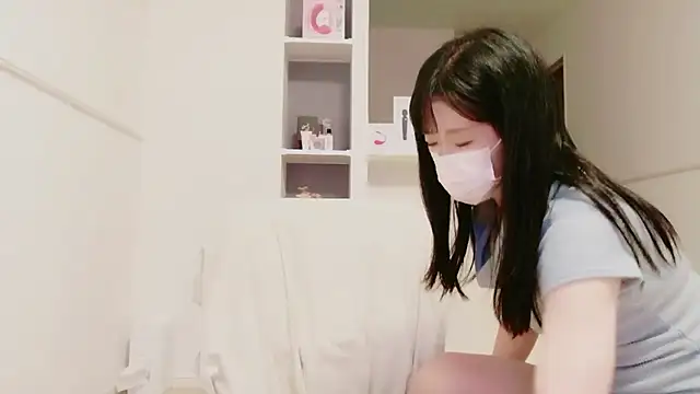 IORio2 online show from April 8, 2026, 10:59 am