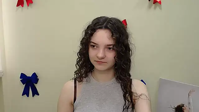  SusieSu  online show from March 4, 2025, 7:41 am