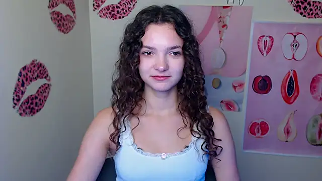  SusieSu  online show from September 28, 2025, 6:19 am