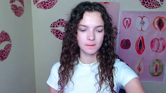  SusieSu  online show from October 25, 2025, 12:56 pm