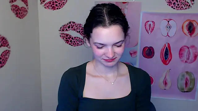  SusieSu  online show from February 16, 2026, 7:15 am