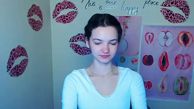  SusieSu  online show from March 18, 2026, 7:22 am