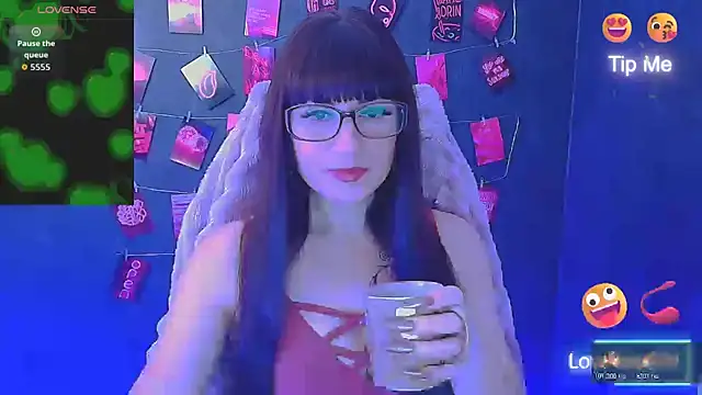 Violla My online show from February 4, 2026, 6:52 am