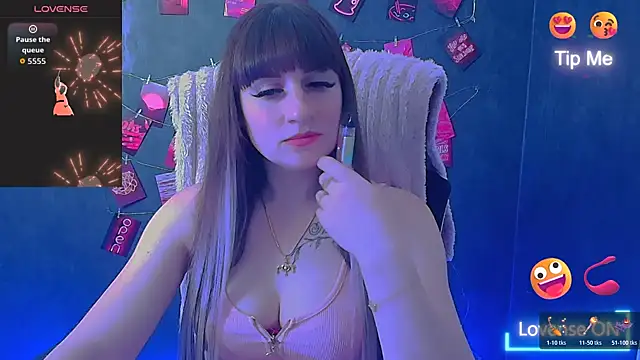 Snapshot of Violla_My chatting on May 8, 2026, 5:46 am Violla My online show from May 8, 2026, 5:46 am