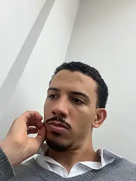 Snapshot of pteno1 chatting on December 23, 2024, 1:13 pm pteno1 online show from December 23, 2024, 1:13 pm