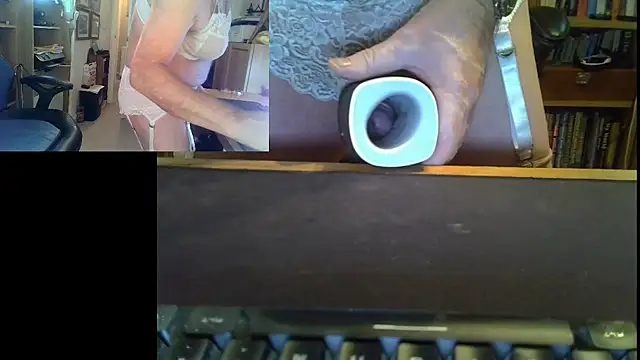 nataliecdlive online show from December 2, 2024, 8:11 pm