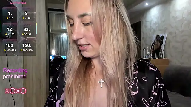 lady Nati online show from November 13, 2025, 3:55 pm