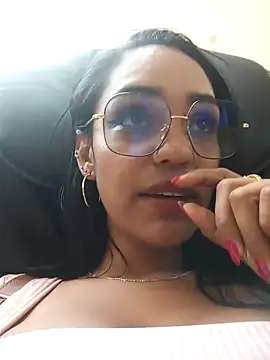 Sara-77 online show from February 3, 2025, 8:35 pm