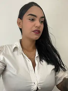 Sara-77 online show from February 9, 2026, 3:38 pm