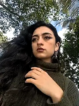 Lila Desiree online show from February 2, 2026, 3:44 pm