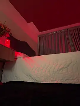 Snapshot of sue___0 chatting on March 4, 2026, 6:41 am sue 0 online show from March 4, 2026, 6:41 am