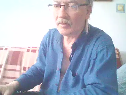 Snapshot of loverboyxxx69 chatting on February 28, 2025, 3:04 pm loverboyxxx69 online show from February 28, 2025, 3:04 pm