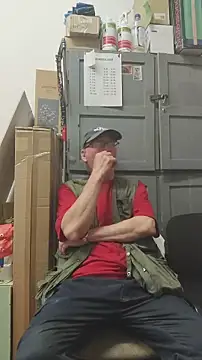 Snapshot of loverboyxxx69 chatting on October 9, 2025, 11:19 am loverboyxxx69 online show from October 9, 2025, 11:19 am