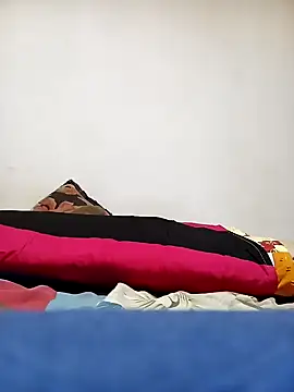 Nogeris20 online show from January 4, 2025, 10:13 pm