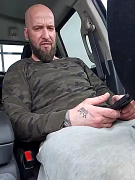 Beardedtattood online show from February 9, 2025, 4:50 pm