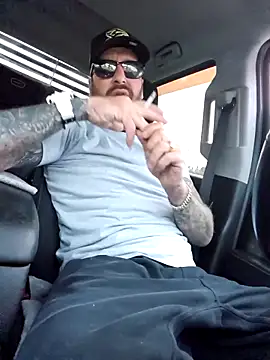 Beardedtattood online show from September 13, 2025, 11:21 am