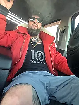 Beardedtattood online show from November 20, 2025, 12:38 pm