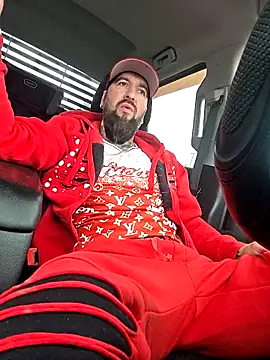 Beardedtattood online show from April 4, 2026, 12:35 pm